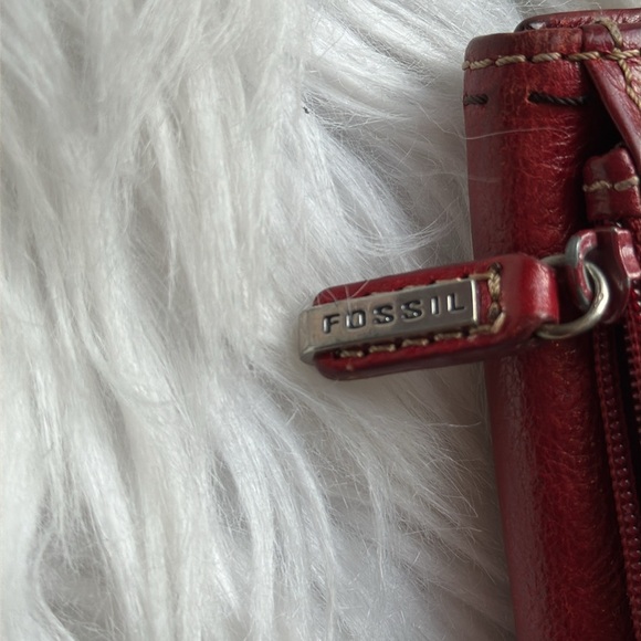 FOSSIL Soft Leather Trifold Billfold Wallet Deep Red Crimson with Stitching - Picture 12 of 12